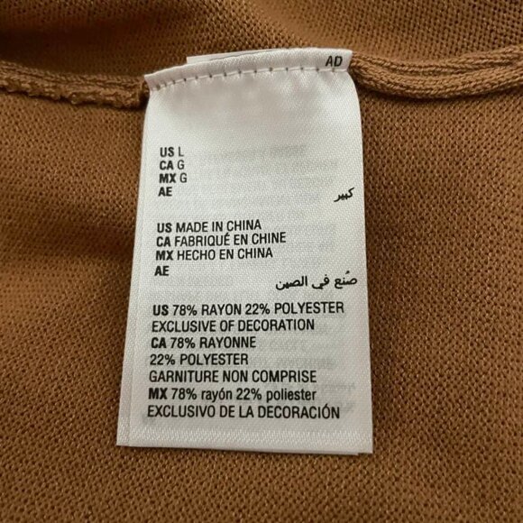 JM Collection Sweater New With Tags - Soft Floral Embroidered Design - Size L - Picture 10 of 14